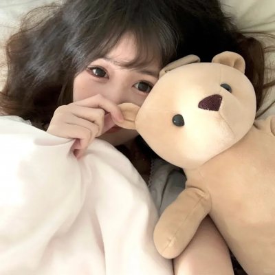 某处,某人 海报